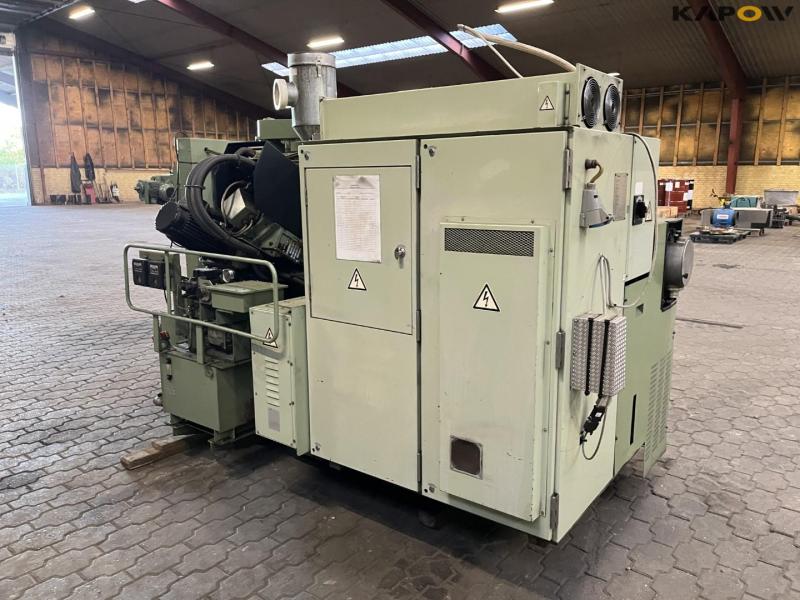 Okuma LB15 CNC drejebænk 5