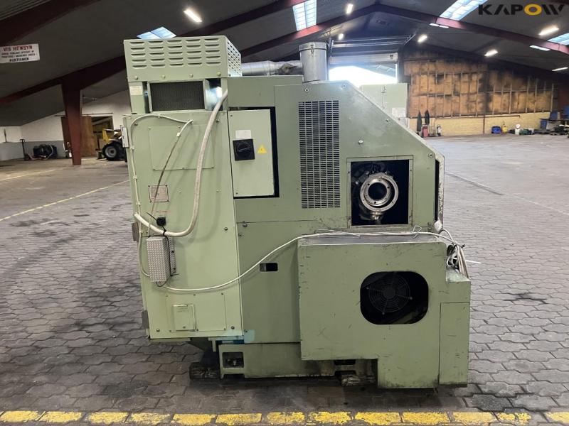 Okuma LB25 CNC drejebånd 4