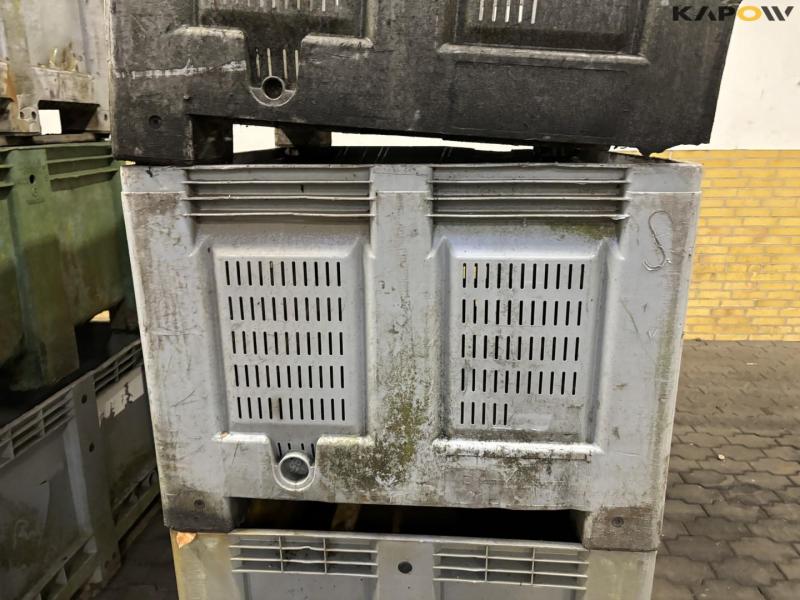 Opbevaringskasser 12