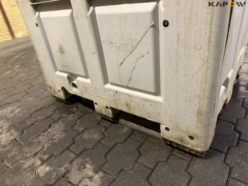 Opbevaringskasser 12