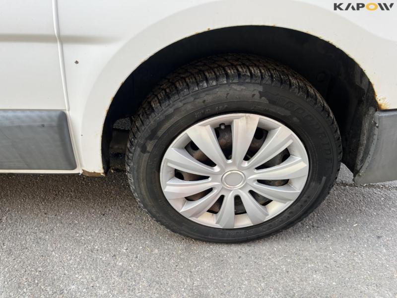 Opel Vivaro 1.9DTI kassevogn 9