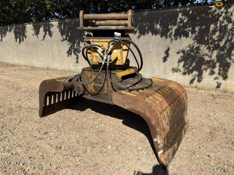 OSA GR20 rotor sortergrab med S80 hitch 1