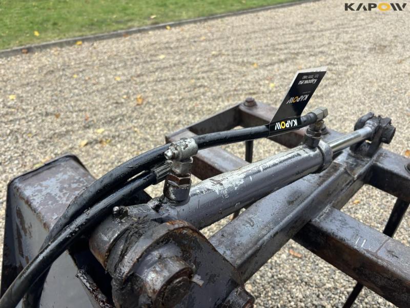 Overfladskovl med Volvo hitch 13