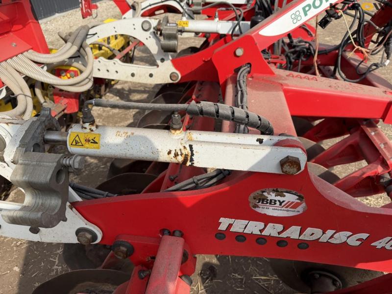 Pöttinger terradisc 4001 harve med frøudstyr 20