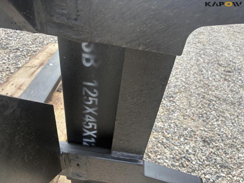 Pallegafler med gravmaskine hitch 11
