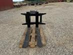 Pallegafler med gravmaskine hitch 2