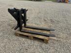 Pallegafler med gravmaskine hitch 3