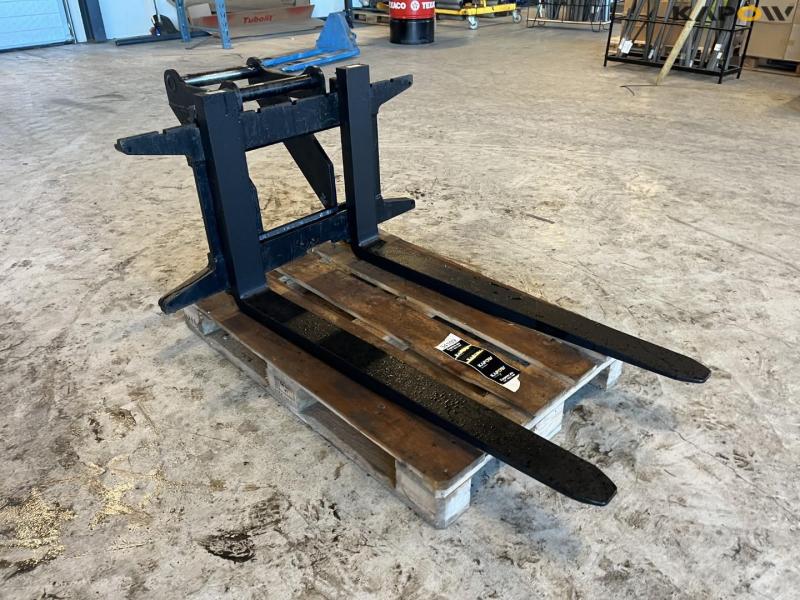 Pallegafler med Hydrema hitch 3