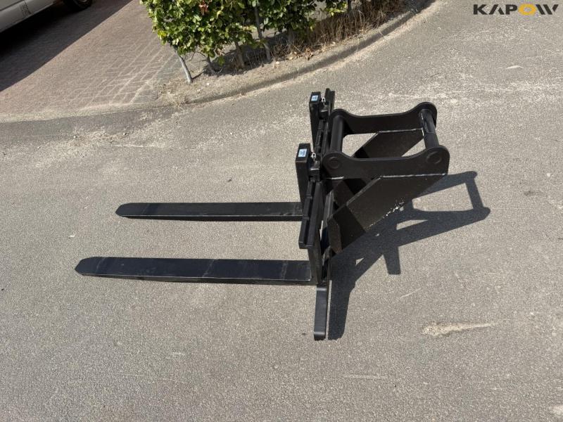 Pallegafler med Hydrema hitch 8