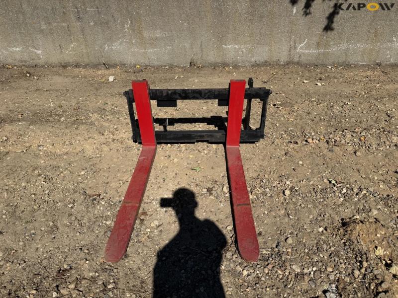 Pallegafler med Hydrema hitch 2