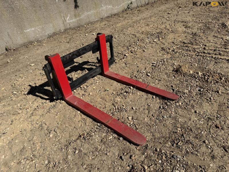 Pallegafler med Hydrema hitch 3