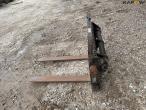 Pallegafler med Manitou hitch 8