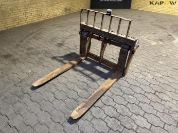 Pallegafler med Manitou hitch