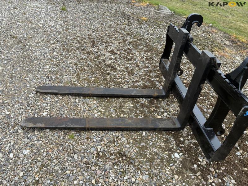 Pallegafler med Volvo hitch 14