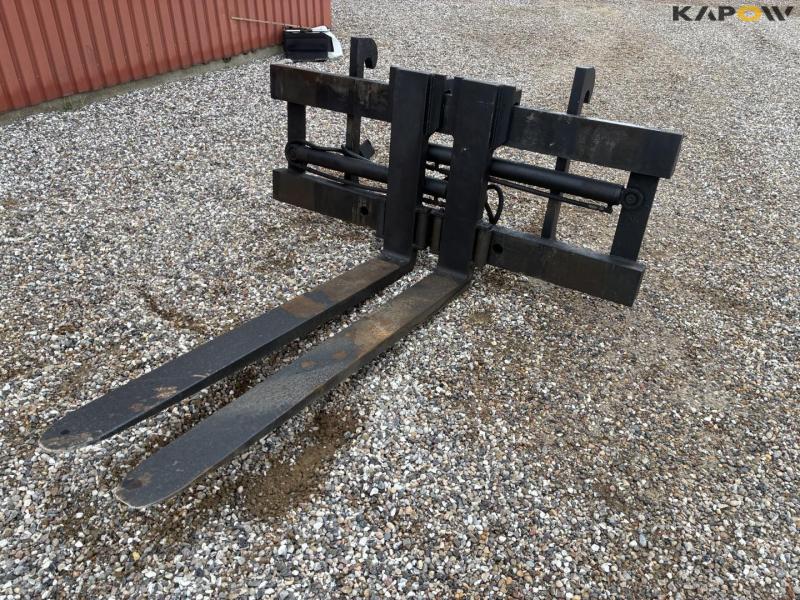 Pallegafler med Volvo hitch 1