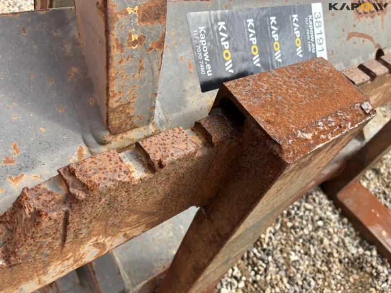 Pallegafler med Volvo hitch 12