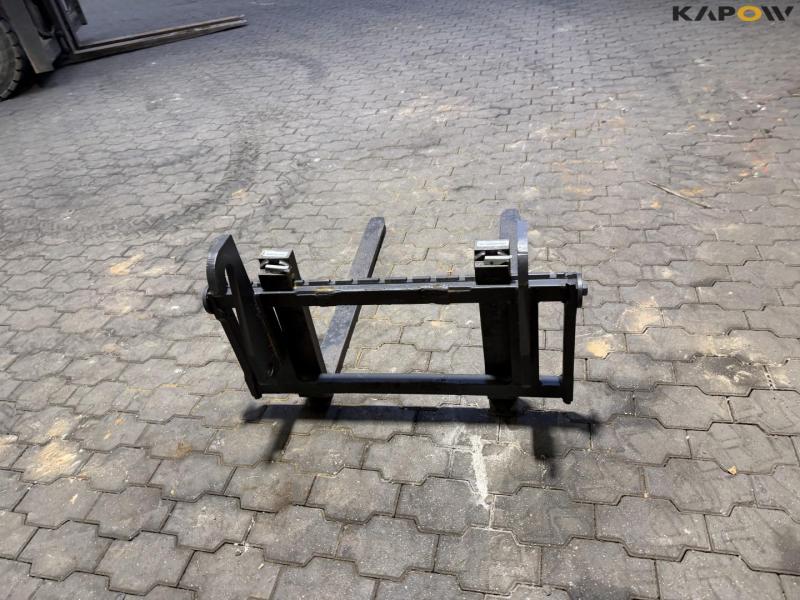 Pallegafler med Weidemann hitch 6
