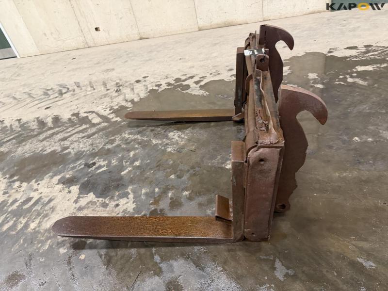 Pallegafler med Volvo hitch 8