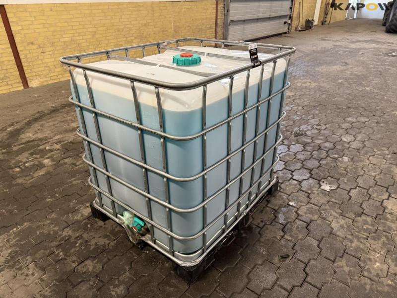 Palletank med sprinklervæske 3