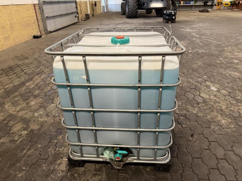 Palletank med sprinklervæske 4