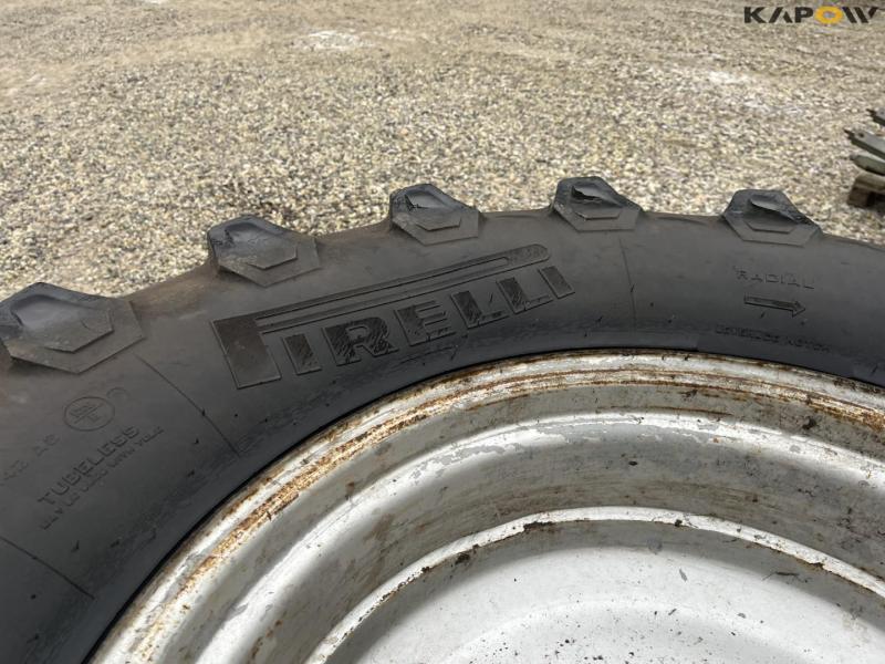 Pirelli 540/65-R28 komplette hjul 10