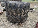 Pirelli 540/65-R28 komplette hjul 1