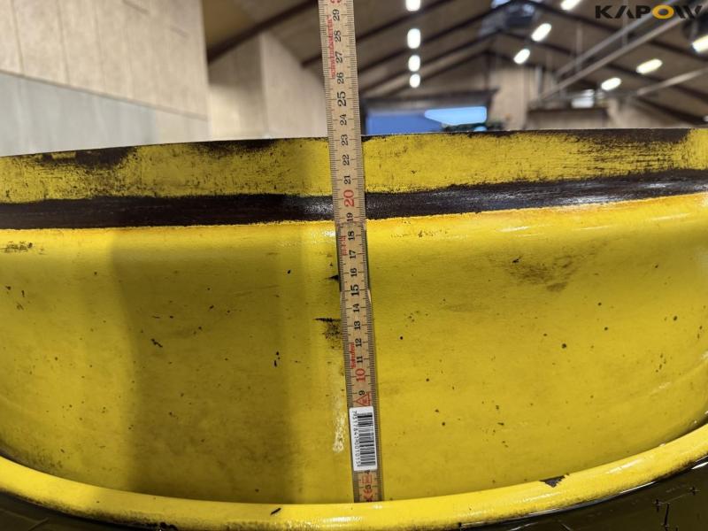 Pirelli 650/85-R38 tvillinghjul 10