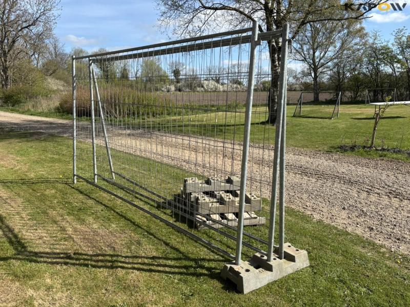 Pladshegn med fødder 5