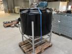 Plasttank 1000 liter med omrører 1