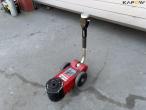 Pnematic floor jack 30T/15T 1