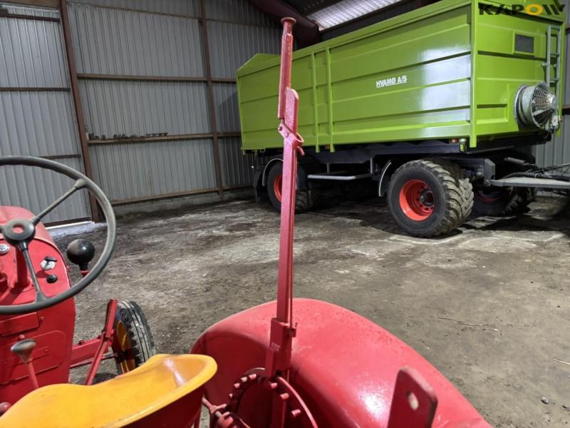 Porsche_Diesel junior traktor 33