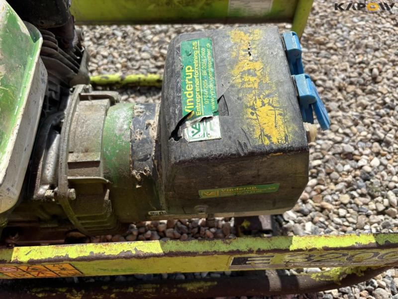 Pramac E3200 generator 14