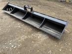 Rabatskovl 250cm med Hydrema hitch 1