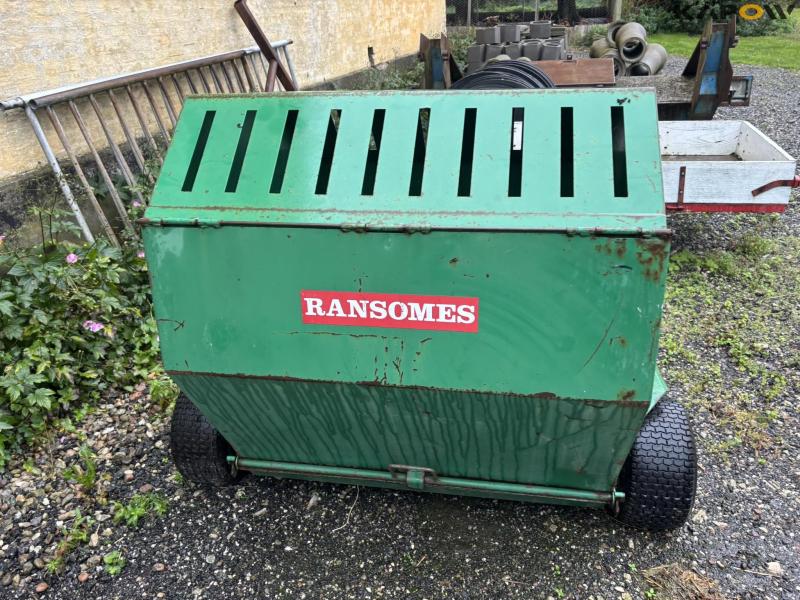 Ransomes LS 340 græs/løv opsamler 6