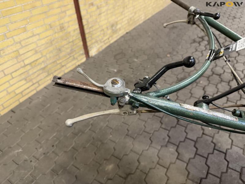 Redskabsbære med lad 26