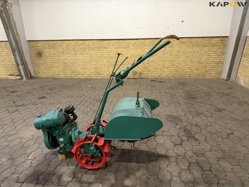 Redskabsbærer med fjeder fræser 8