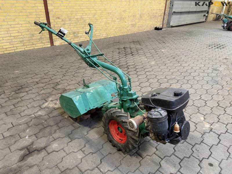 Redskabsbærer med fræser 3