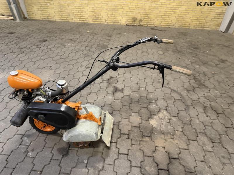 Redskabsbærer med fræser 8