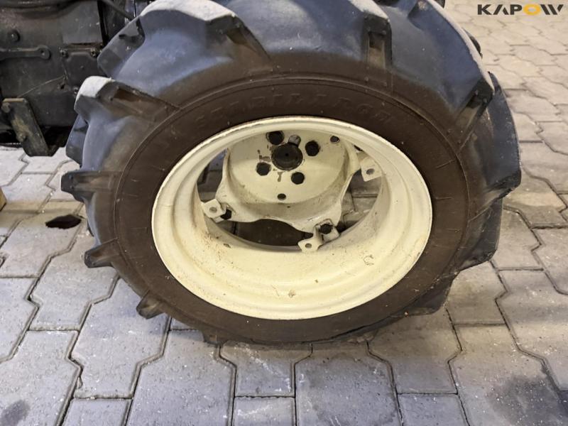 Redskabsbærer med harve 32