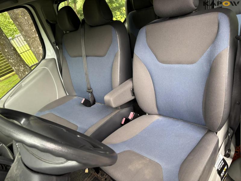 Renault Trafic 2.0 dci mandskabsvogn 62