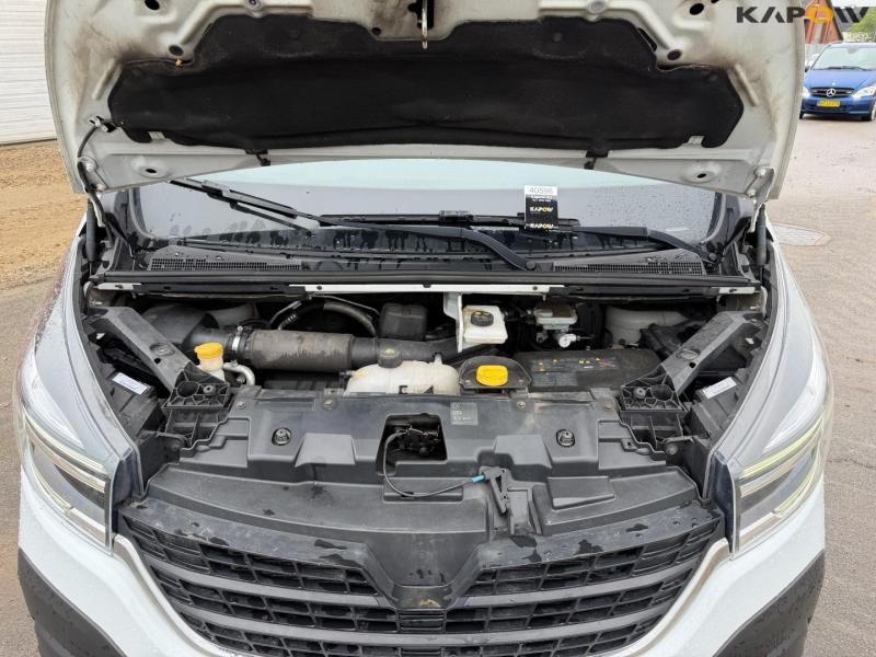 Renault Trafic 2.0 DCi varebil 22