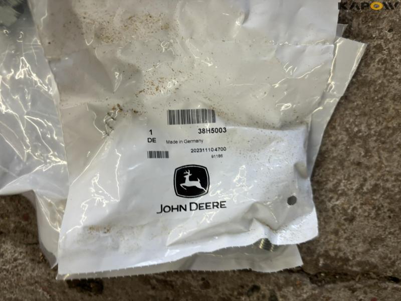Reservedele til John Deere 3720 7
