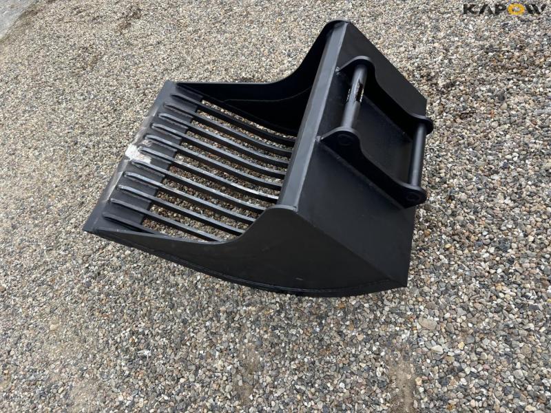 Risteskovl med Hydrema hitch 8