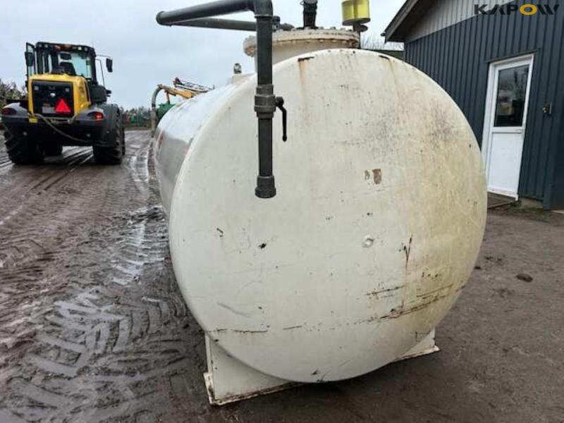 Roug 12000liter dieseltank 3