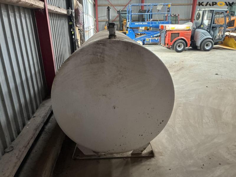 Roug 2500L brændstoftank 4