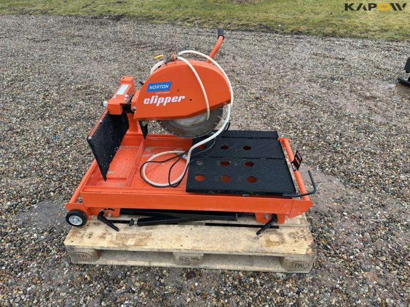 Saint-Gobian CM43 skærebord 2