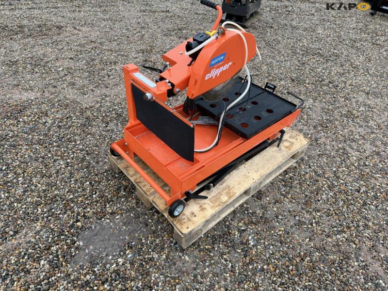 Saint-Gobian CM43 skærebord 3