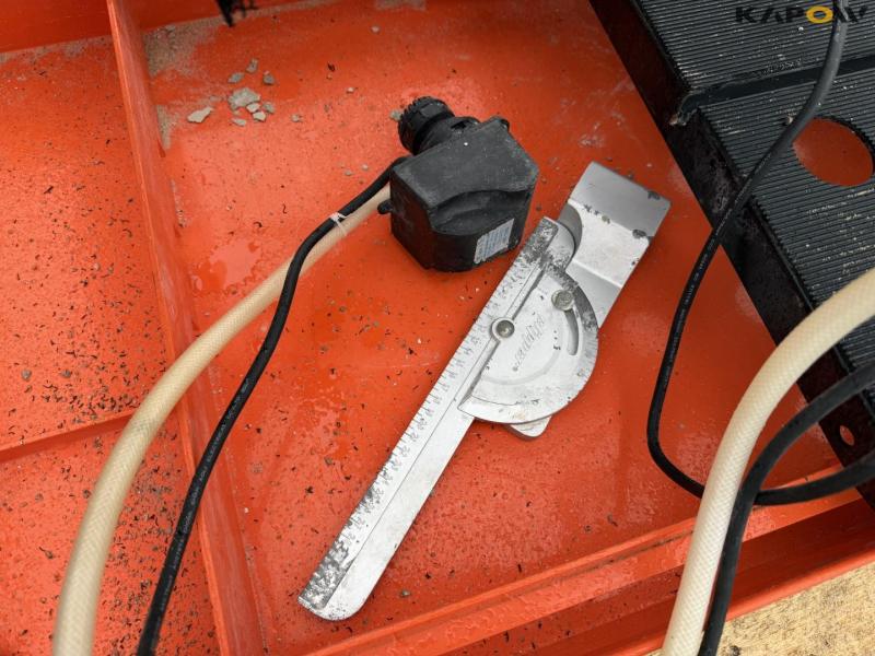 Saint-Gobian CM43 skærebord 19