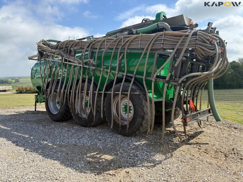 Samson PG 25 gyllevogn med 24 meter bom 8