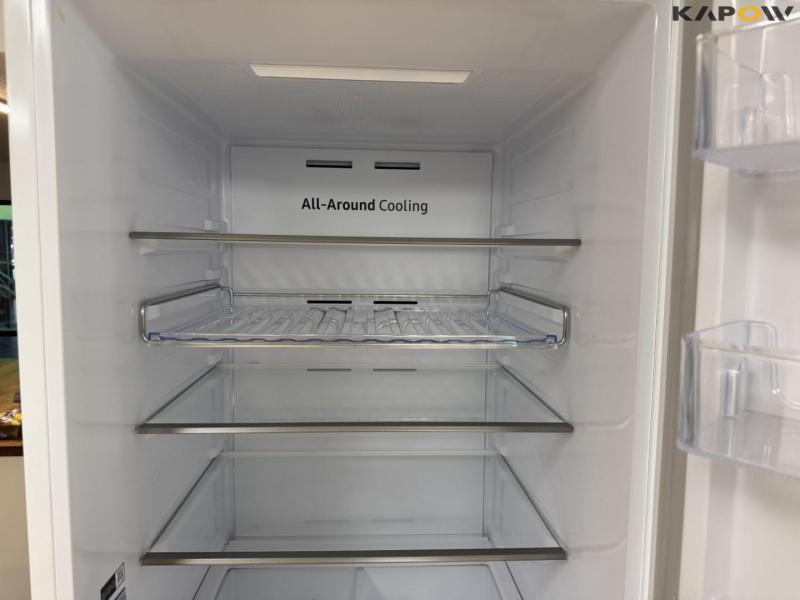 Samsung RL38T675DWW køle/Fryseskab 5